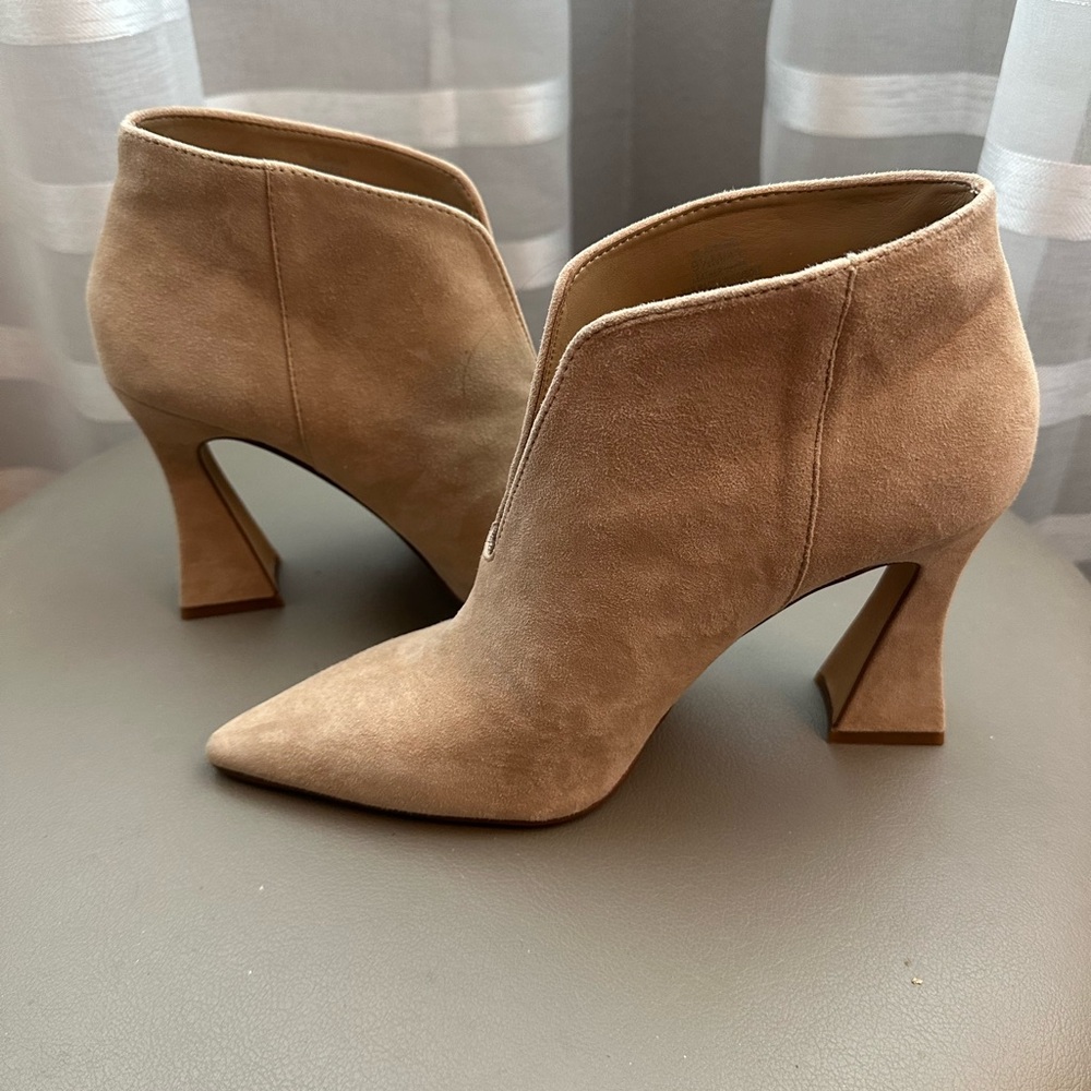 Vince Camuto suede booties